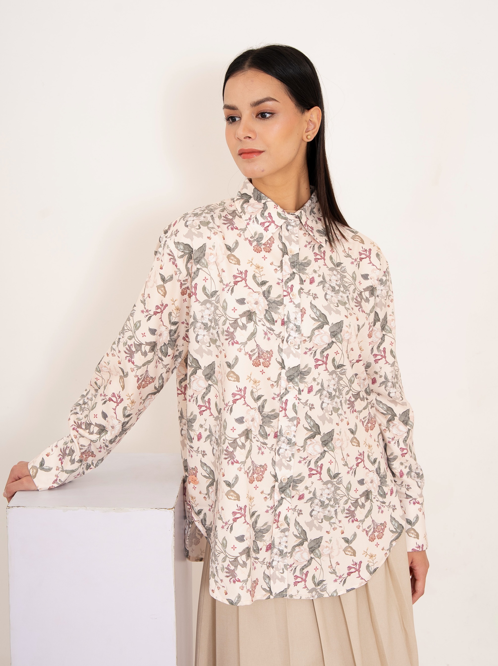 Talia Shirt Beige