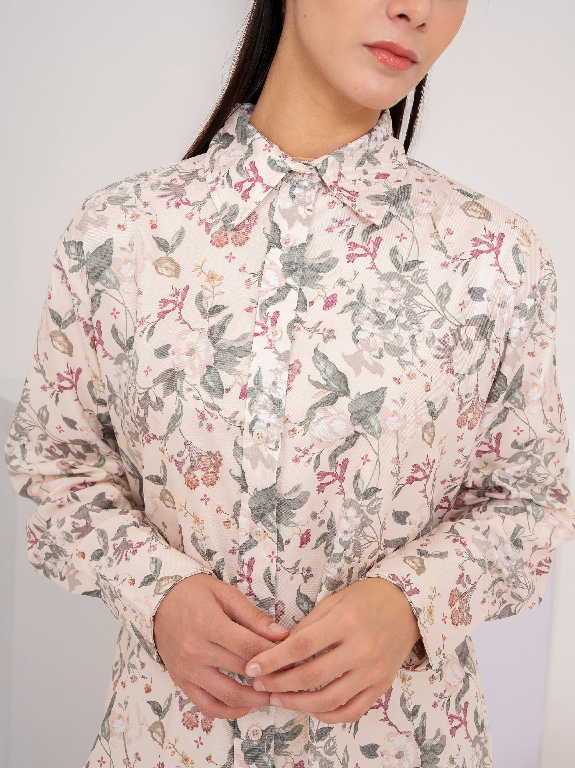 Talia Shirt Beige