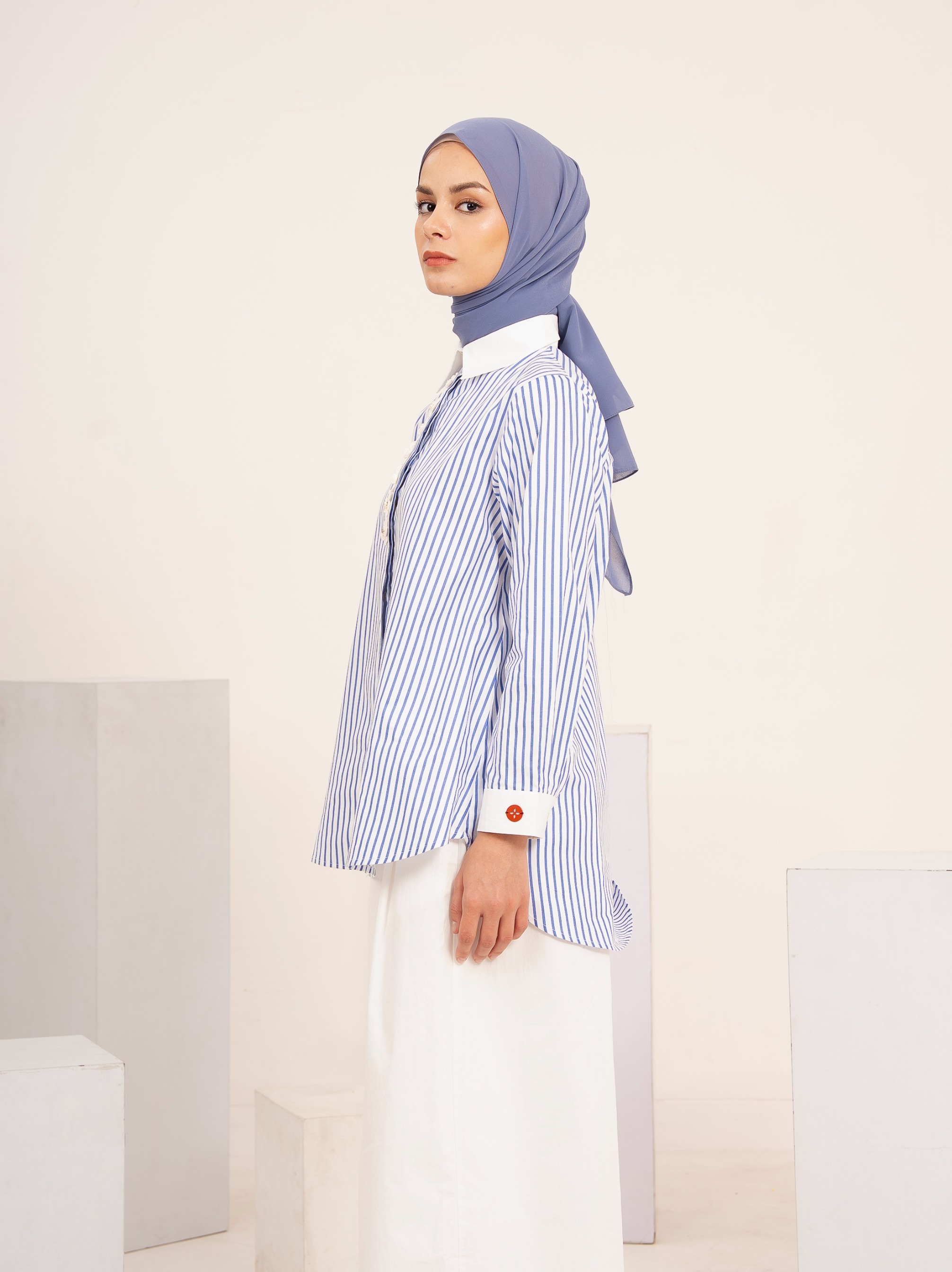 Valyn Shirt Blue
