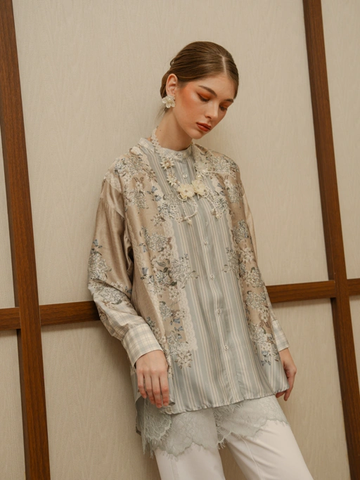 Image of Syamina Shirt Beige