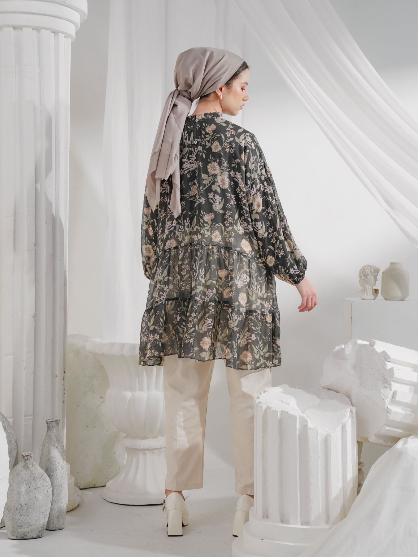 Nyla Top Dark Gray