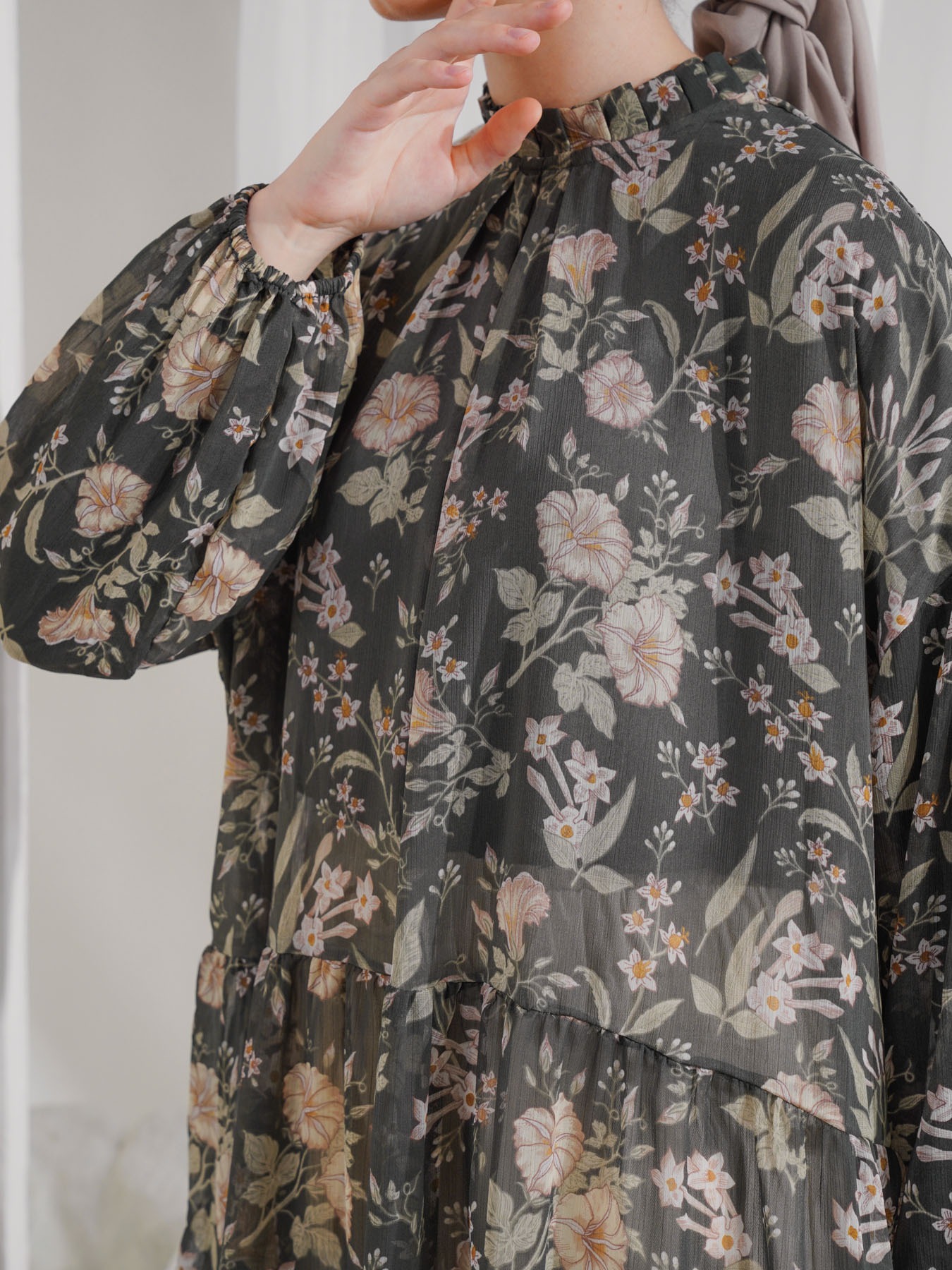 Nyla Top Dark Gray