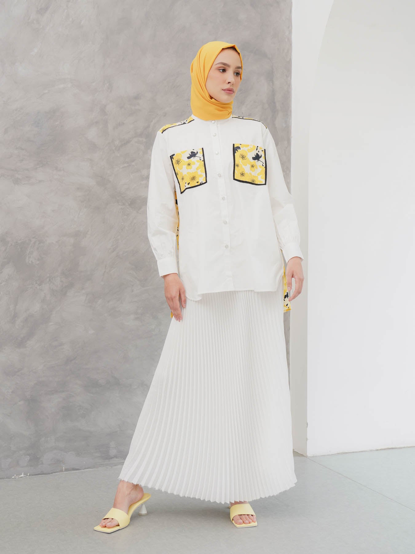 Gena Top White