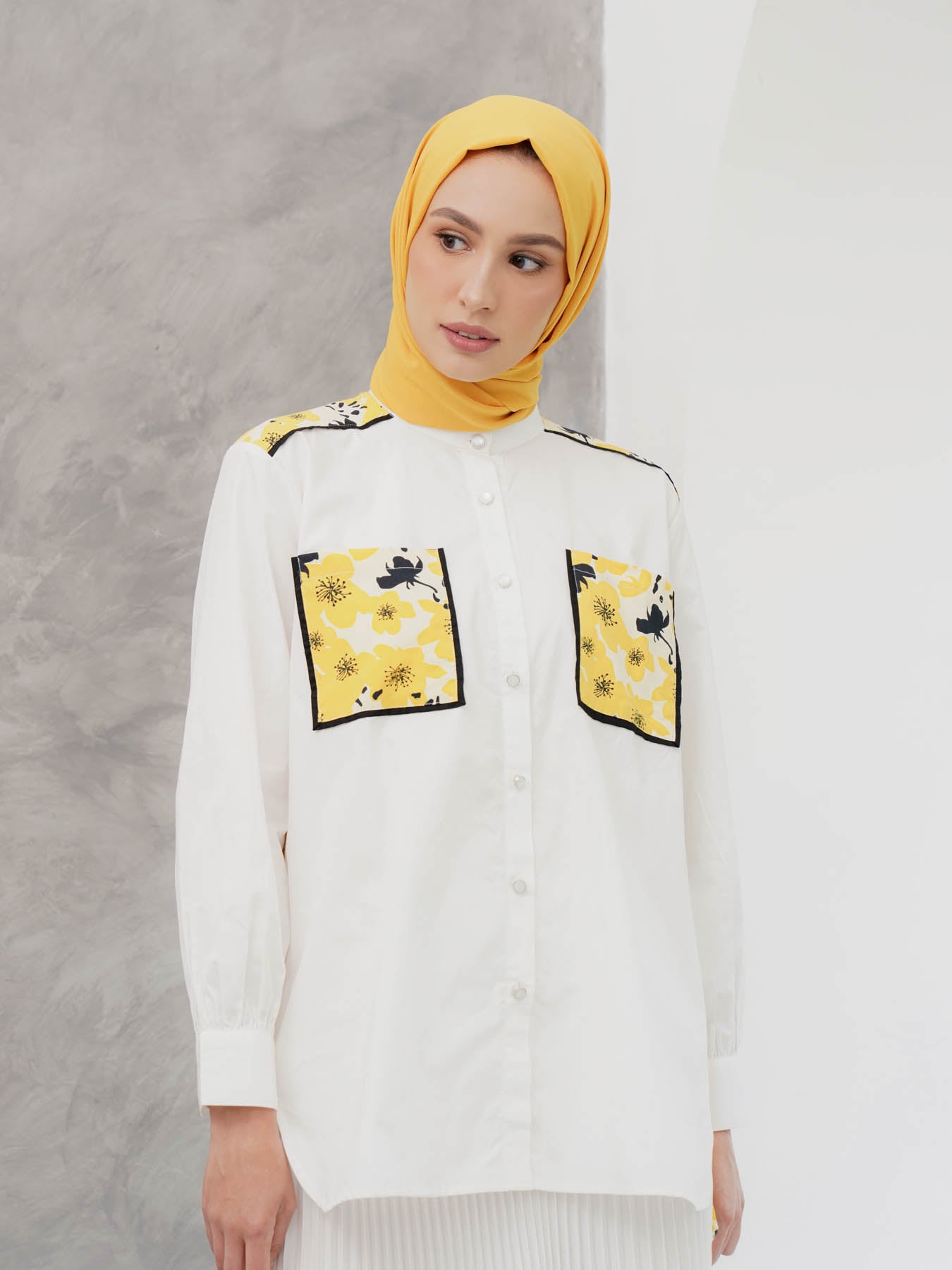Gena Top White