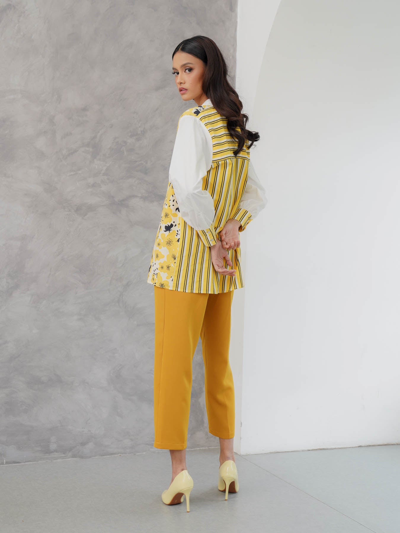 Gaura Top White