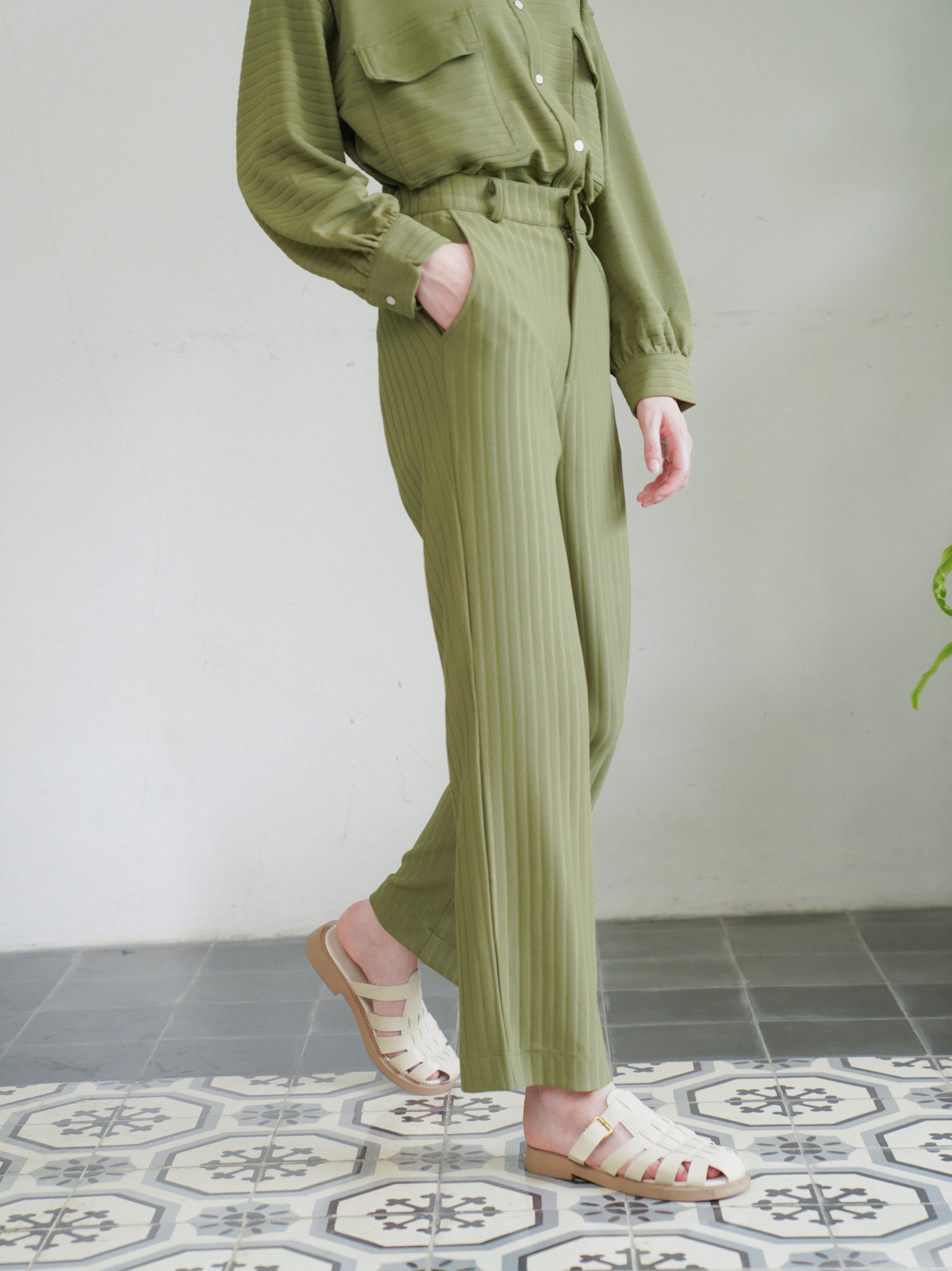 Hyera Pants Olive Green