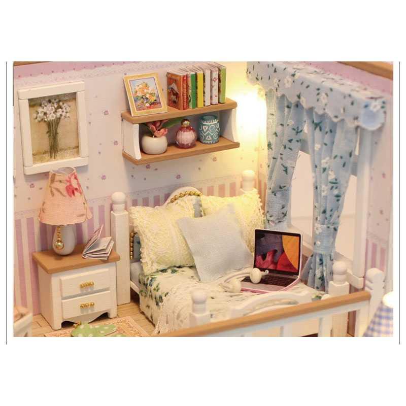 HONGDA Sylvanian Room Miniatur Rumah Boneka 3D DIY 1:24 with Cover - M026, Kreativitas Anak Terpancing, Dekorasi Unik - Miniatur Berkualitas