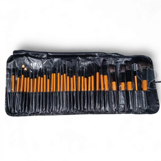Image of Biutte.co Brush Make Up 32 Set - Aplikasi Riasan Profesional, Praktis di Tas Penyimpanan IH
