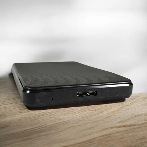 Image of UTHAI Enclosure SSD 2.5 Inch USB 3.0 5Gbps - Penyimpanan Aman, Cepat, Tahan Lama