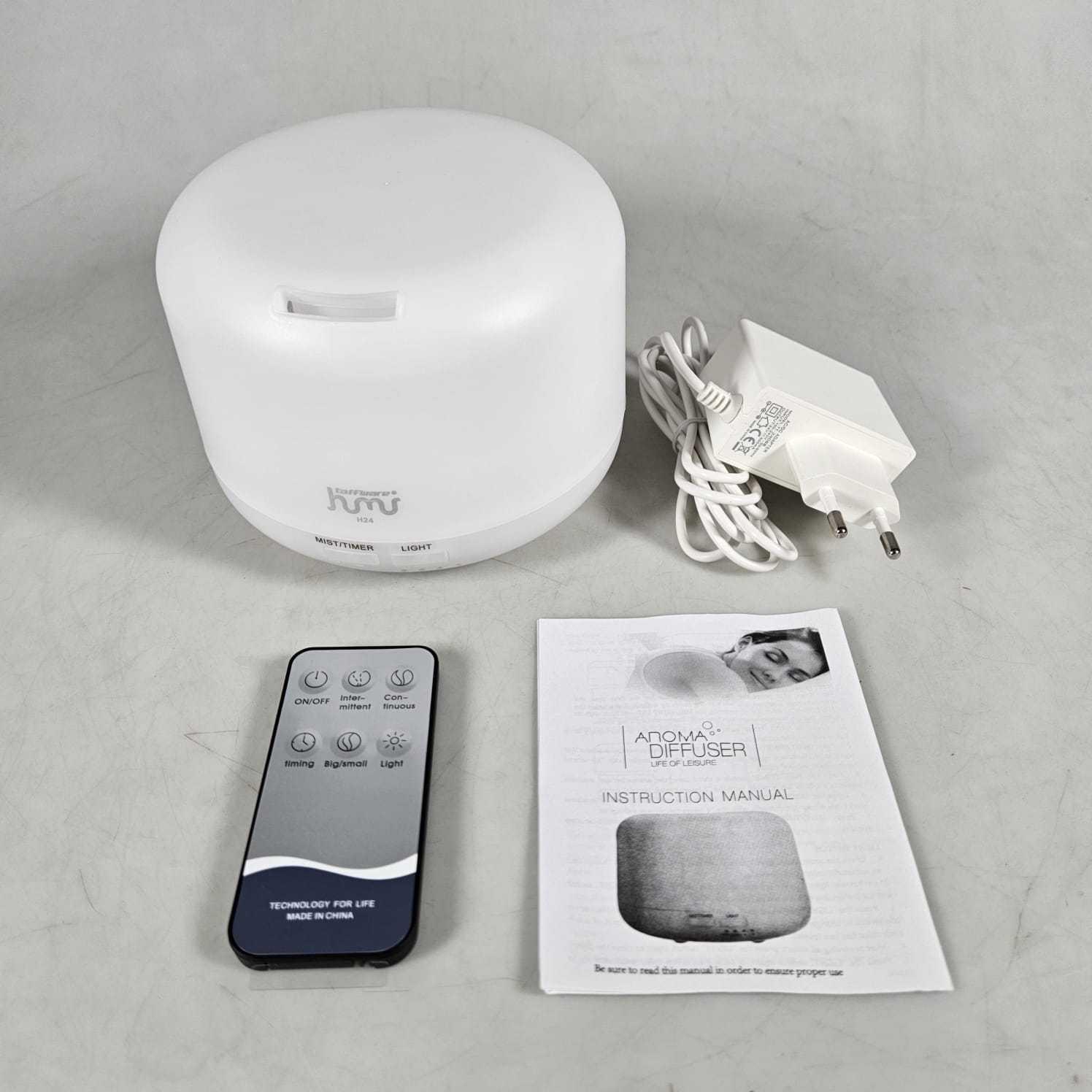 Taffware Humidifier Mini Ultrasonic LED 300ml Ciptakan Ruangan Wangi dan Tenang
