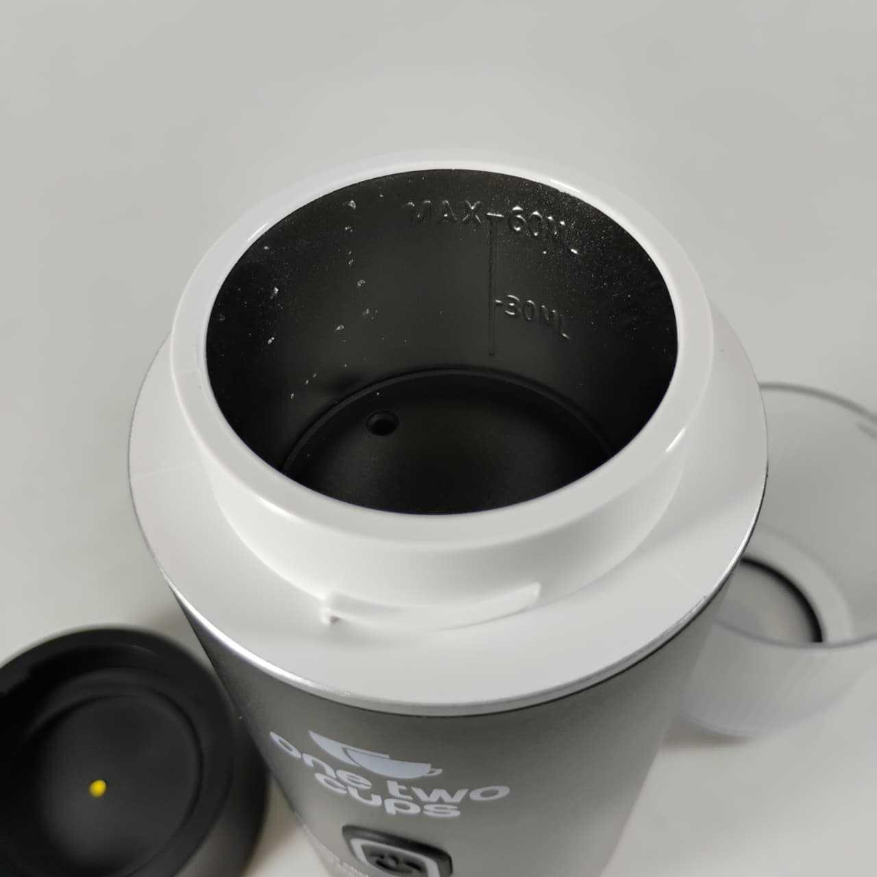 One Two Cups Portable Coffee Maker 3in1 Nikmati Kopi Praktis, Hangat atau Dingin