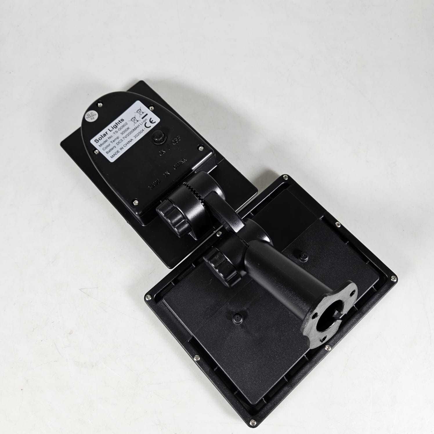 T-SUN Lampu Taman Hias Tancap Solar Sensor Cahaya IP65 Penerangan Terang di Malam Hari