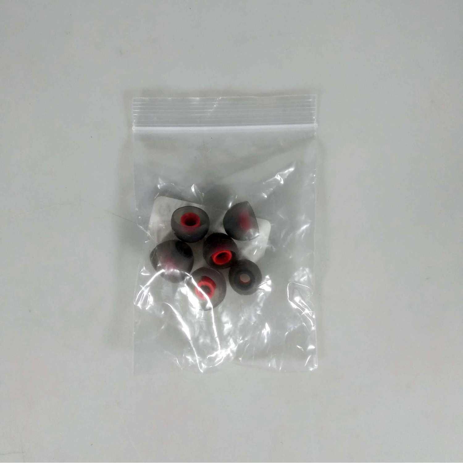 Universal Eartips Earbuds Silicone Gel Tingkatkan Kenyamanan & Kualitas Audio, Cocok untuk Semua Earphone