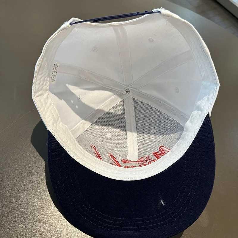 MUJE Topi Snapback Hat 6 Panel Fashionable Hip-Hop Style, Sun Protection, Comfortable Wear