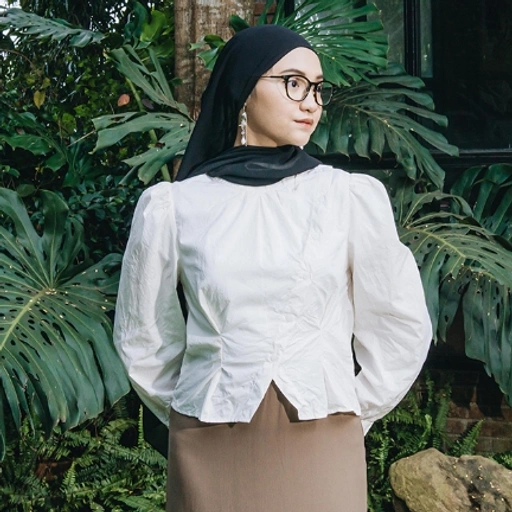 Image of RWYA - Redwood Tencel Buttoned Blouse | Atasan Wanita | Kemeja Wanita Lengan Panjang