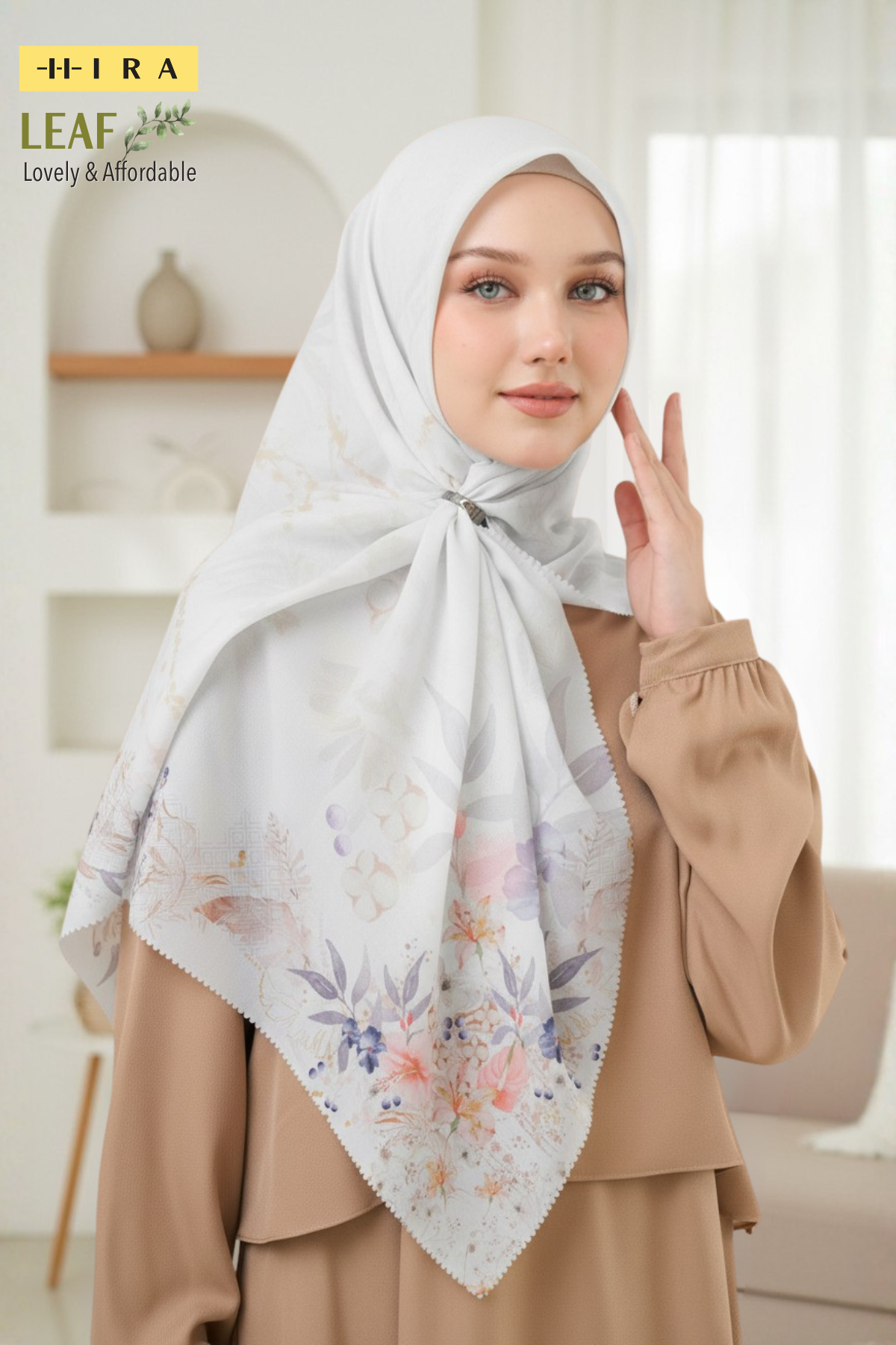 LEAF Mirea Scarf - White