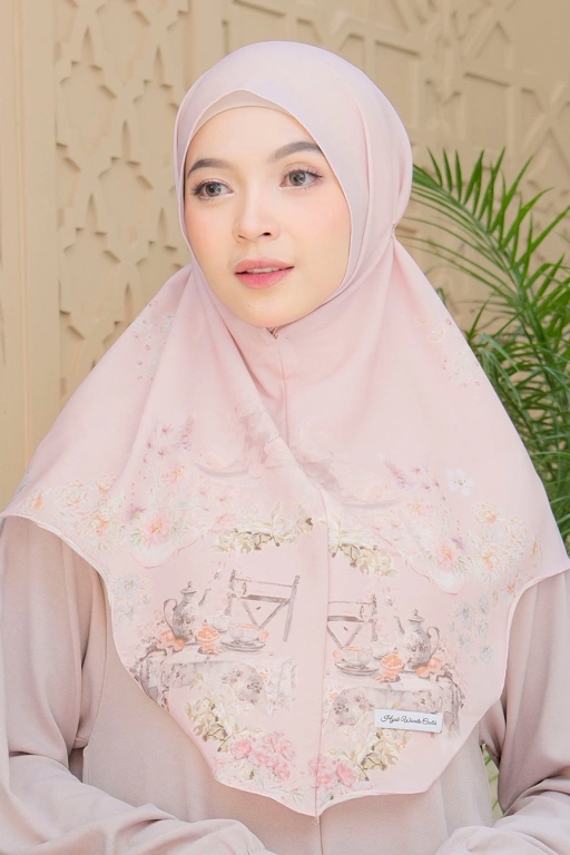 Image of Baiti Camellia - BC44.3 std Flourishing Rose