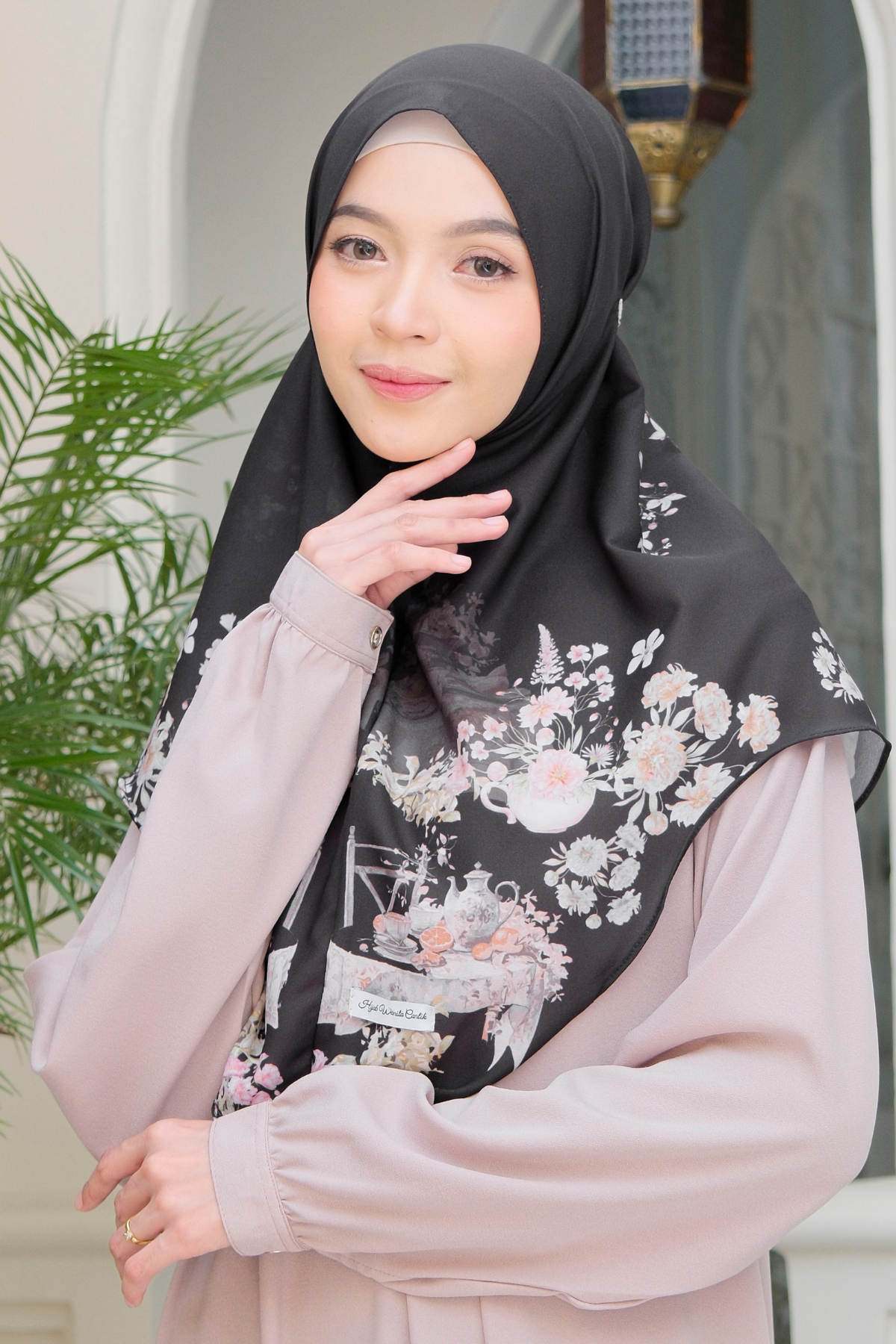 HIRA Instan Baiti - Bergo Camellia Hijab Hamidah | Jilbab Premium Printing Diamond