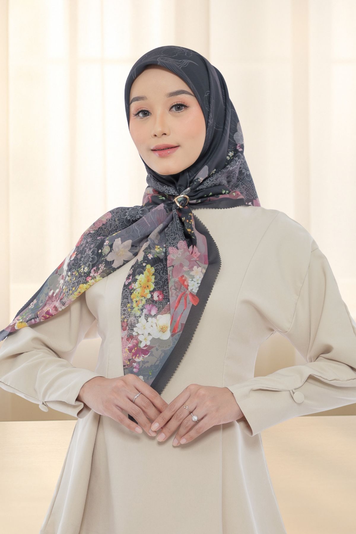 LEAF Rahma Scarf - Black