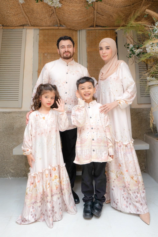 Image of Family Rumah Senja - Cream