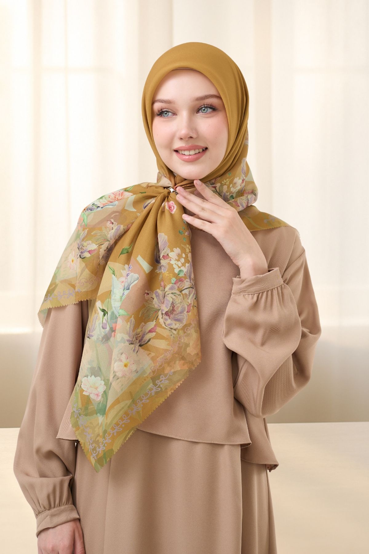 HIRA - LEAF Series Hijab Mirea Scarf Segiempat Voal Motif Printing Premium Lasercut