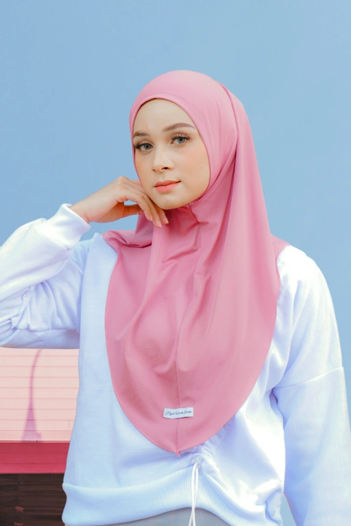 Image of Jennie - HLS1.8 Light Guava