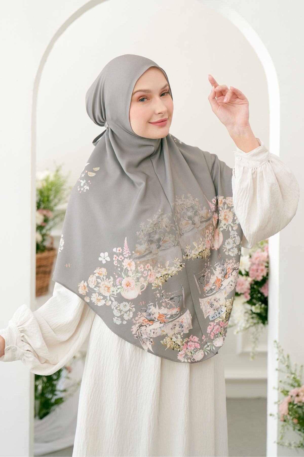HIRA Instan Baiti - Bergo Camellia Hijab Hamidah | Jilbab Premium Printing Diamond
