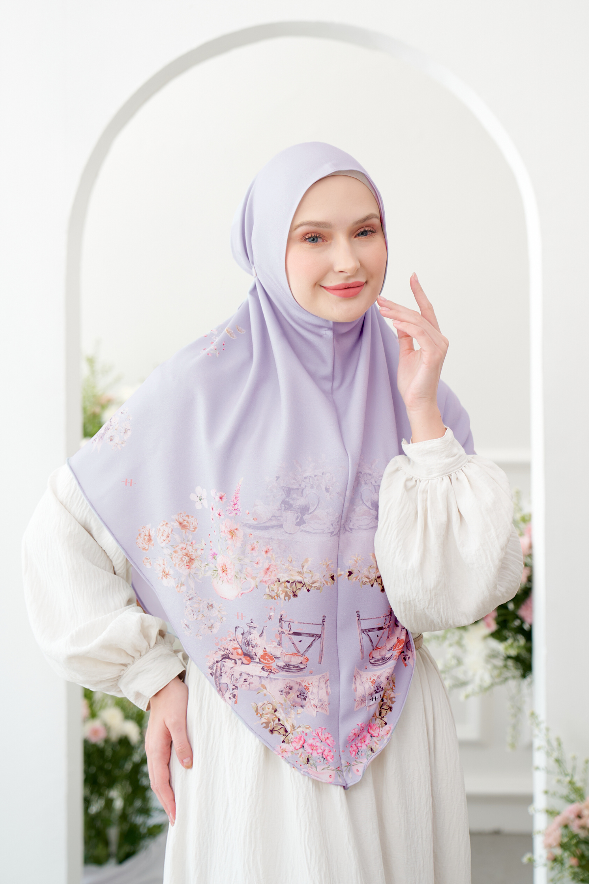 HIRA Instan Baiti - Bergo Camellia Hijab Hamidah | Jilbab Premium Printing Diamond