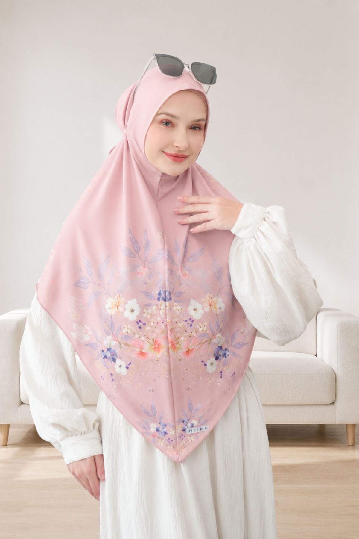 Baiti Mirea - Pink