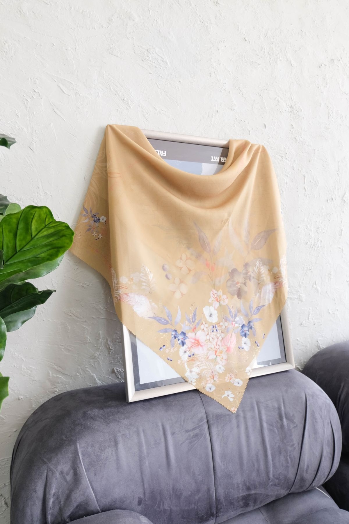 LEAF Mirea Scarf - Kiwi