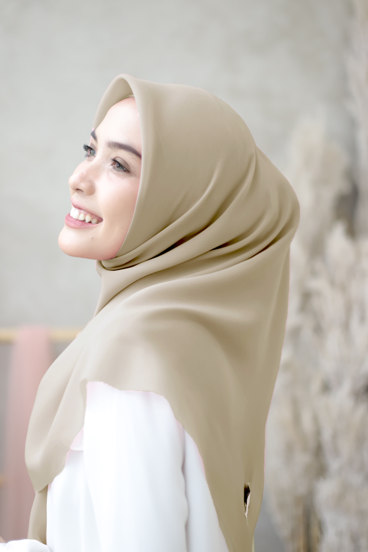 Hana - Tan Almond