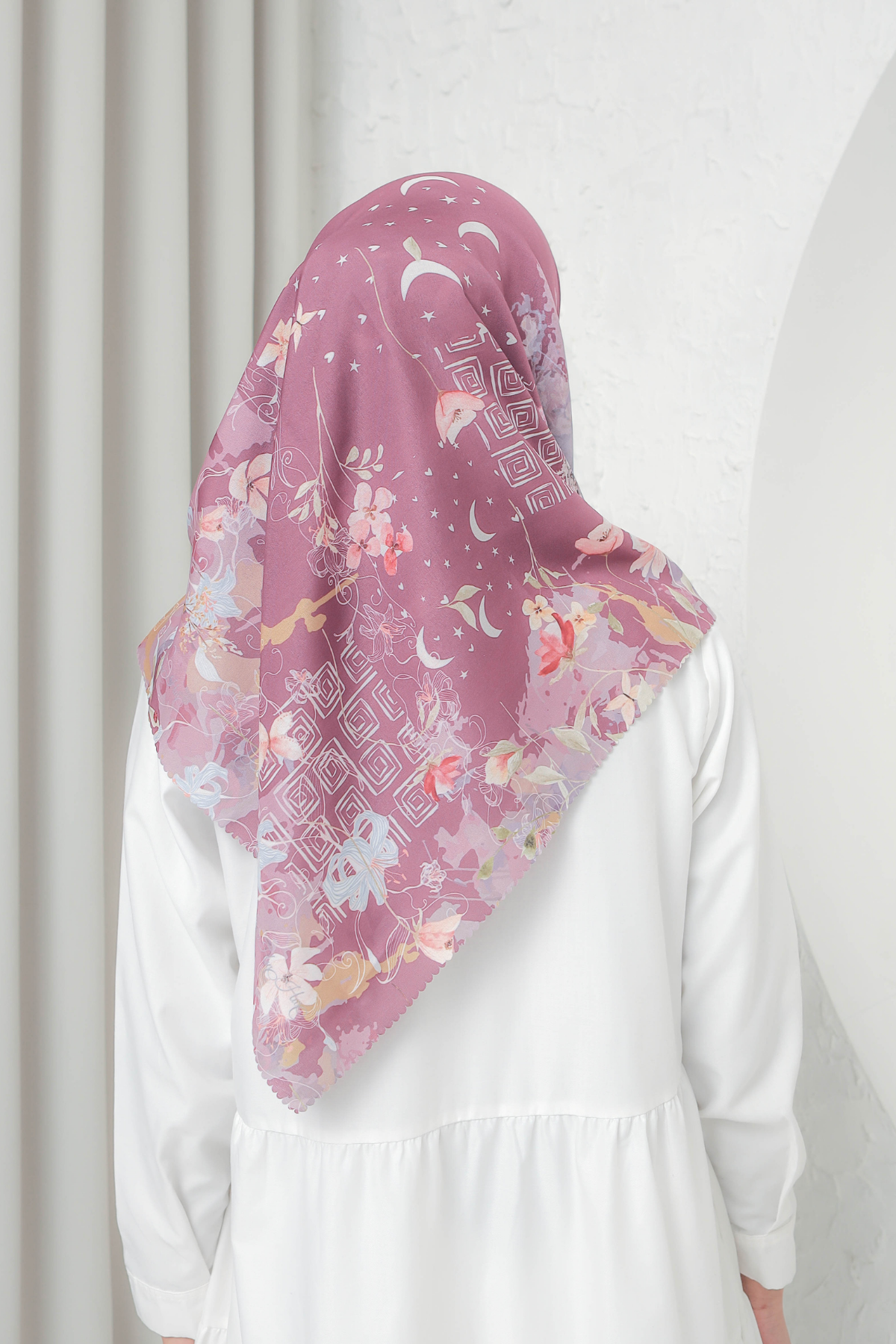 Verbena Scarf - Maroon