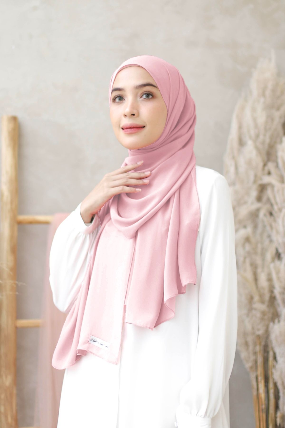 Cyra - Mist Pink