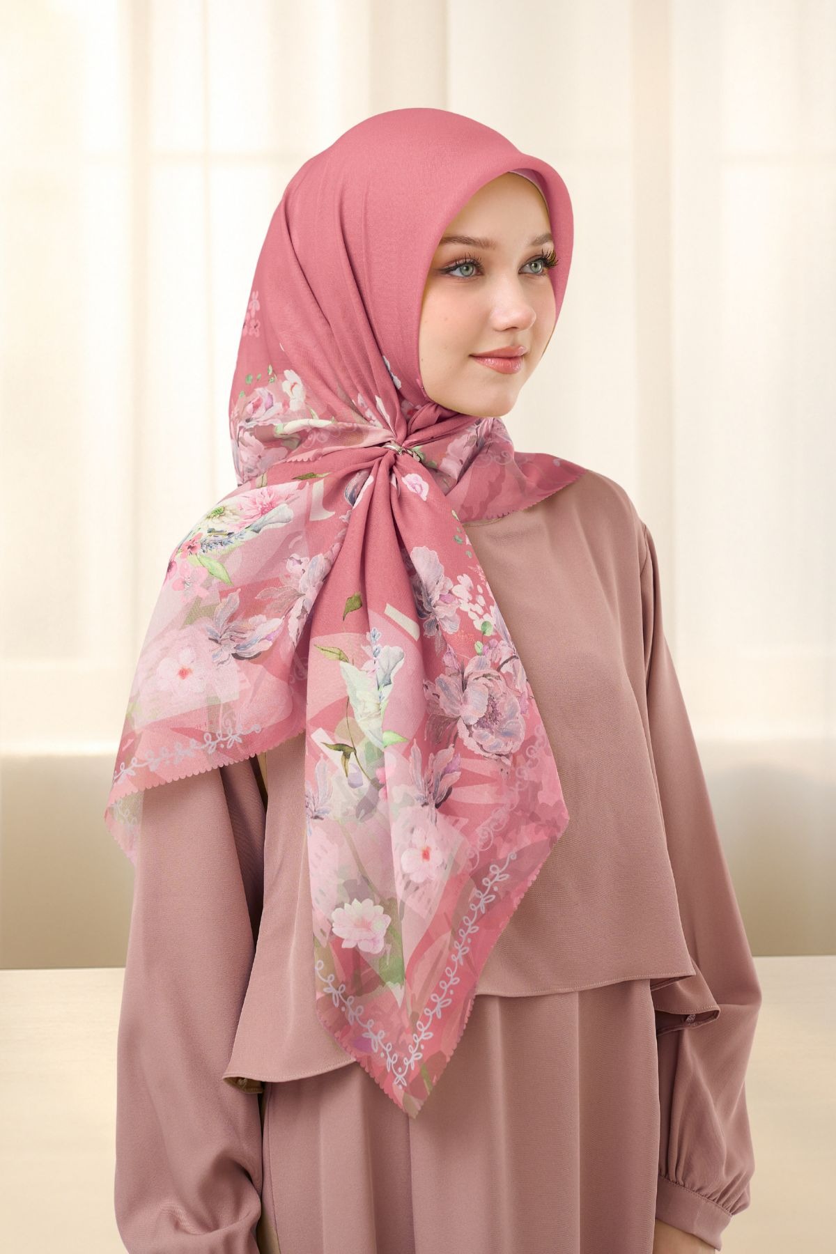 HIRA - LEAF Series Hijab Mirea Scarf Segiempat Voal Motif Printing Premium Lasercut
