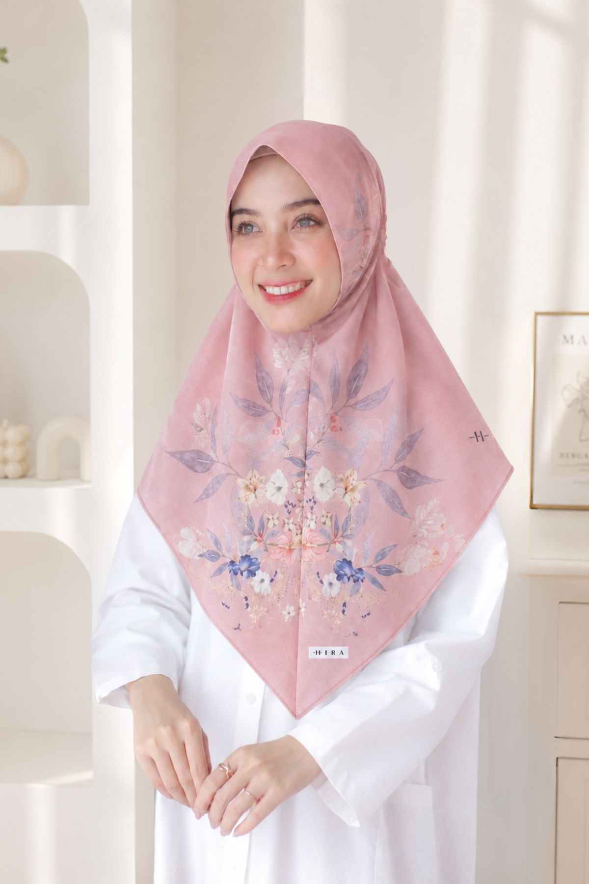 Baiti Mirea - Pink
