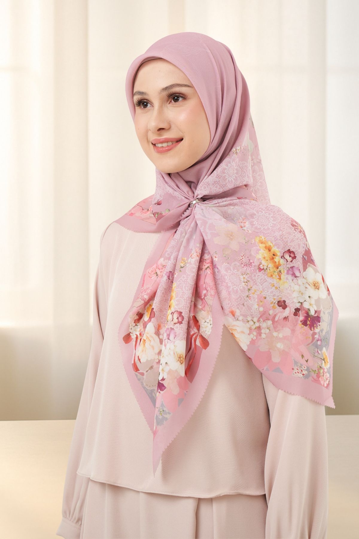 HIRA - LEAF Series Hijab Mirea Scarf Segiempat Voal Motif Printing Premium Lasercut