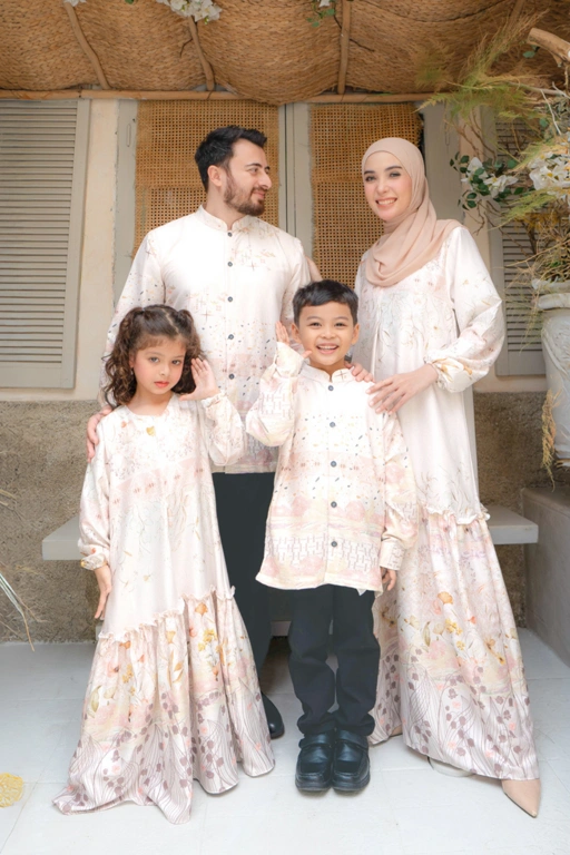 Image of Family Rumah Senja - White
