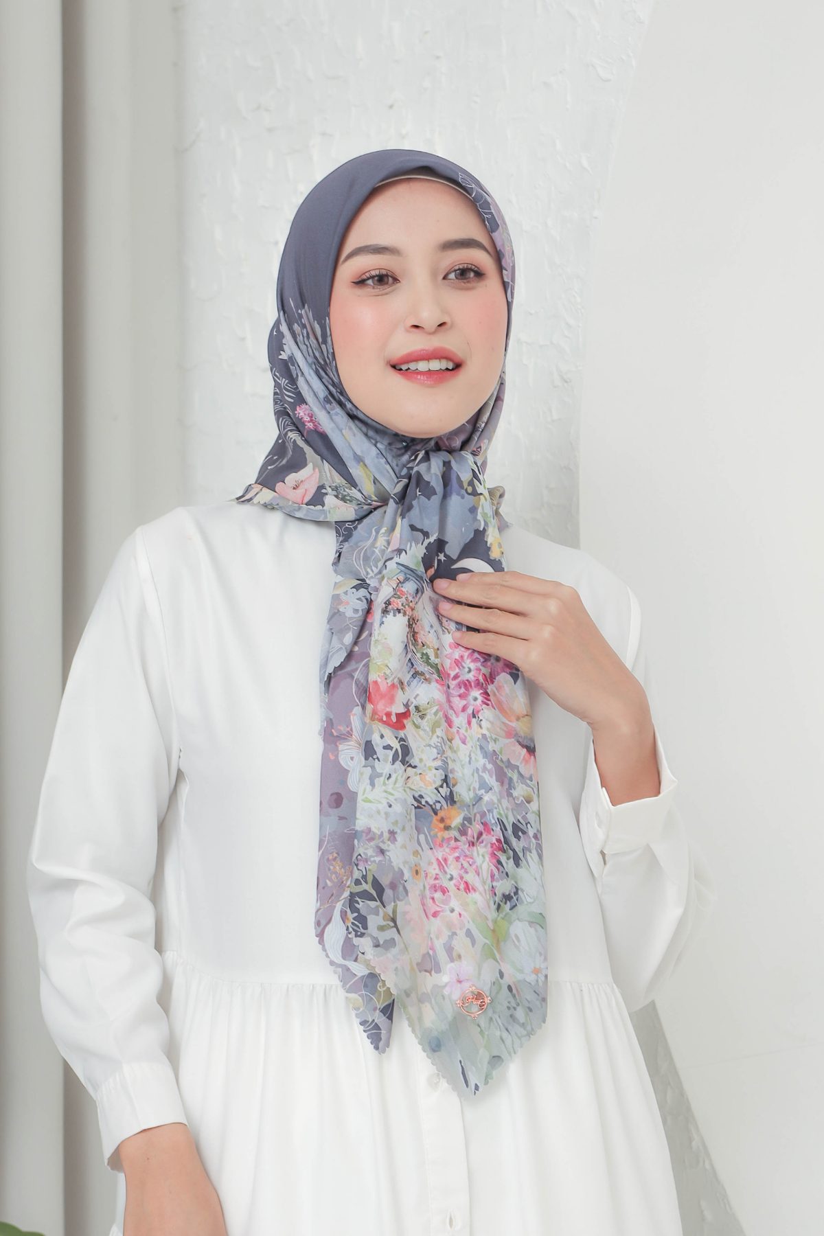 HIRA - Segiempat Verbena Scarf | Hijab Standar Voal, Jumbo Polycotton