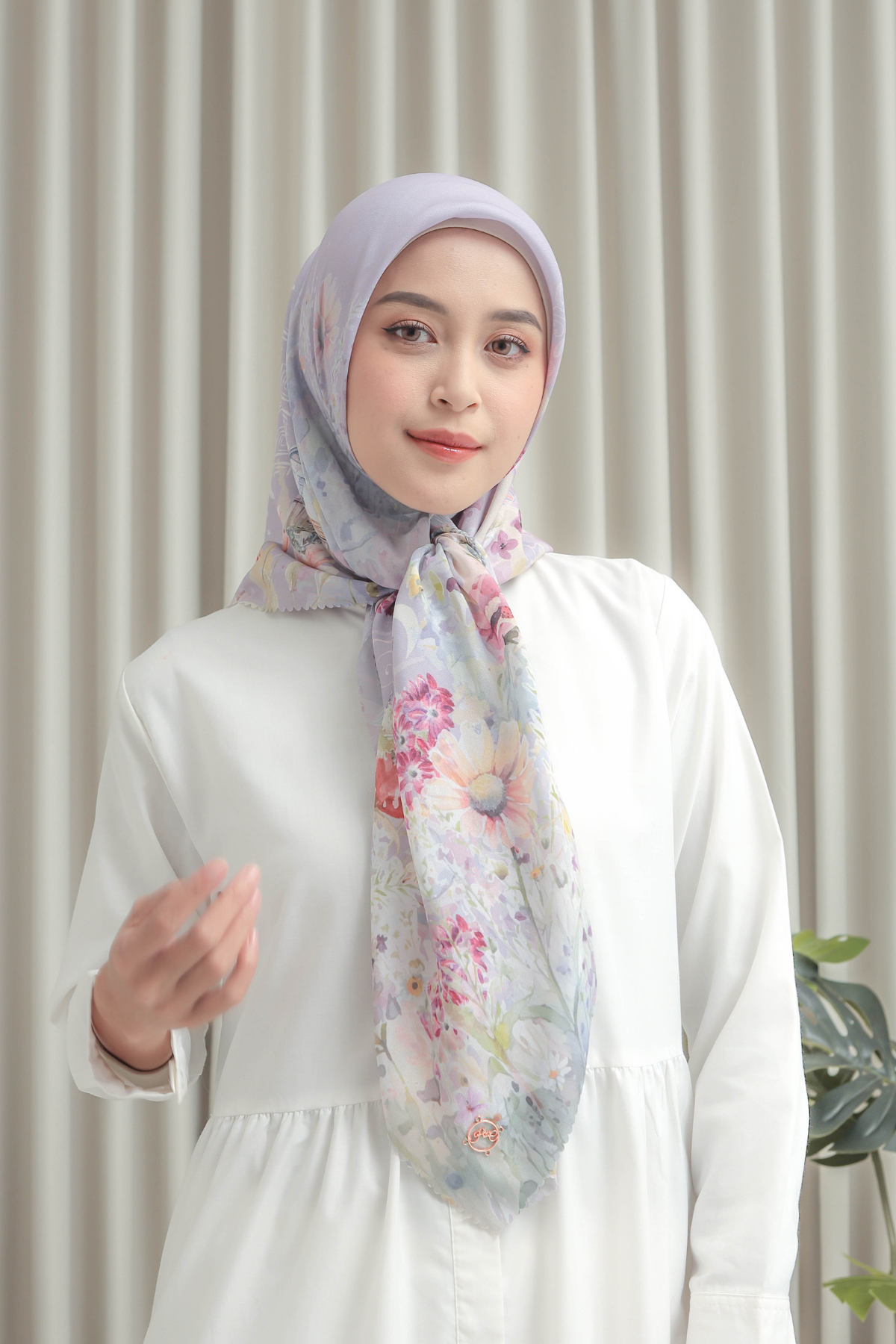 HIRA - Segiempat Verbena Scarf | Hijab Standar Voal, Jumbo Polycotton