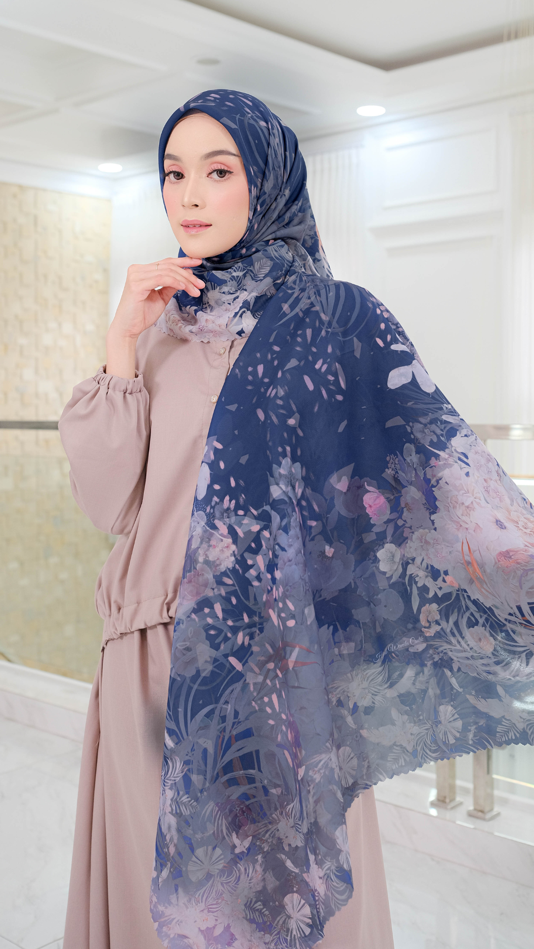 [Buy3 Get1 Free]  HIRA - Emily Scarf Polycotton Standar & Jumbo | Hijab Motif Vintage