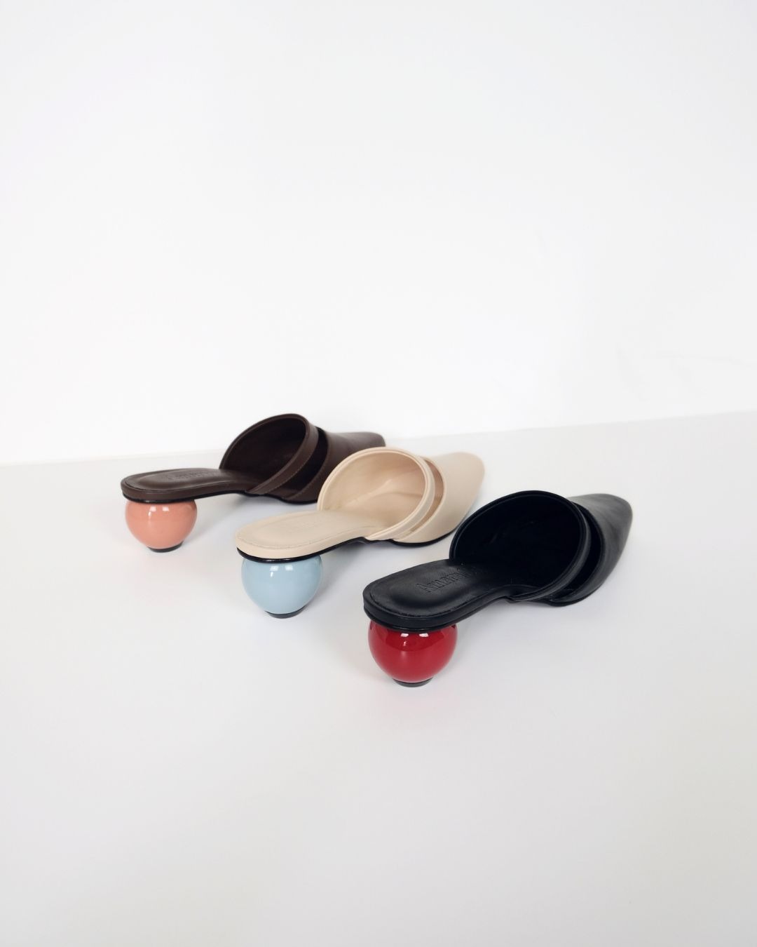 Inez Heel