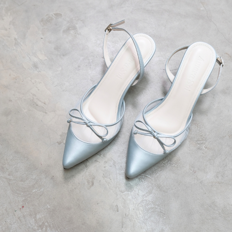 Faye Heels