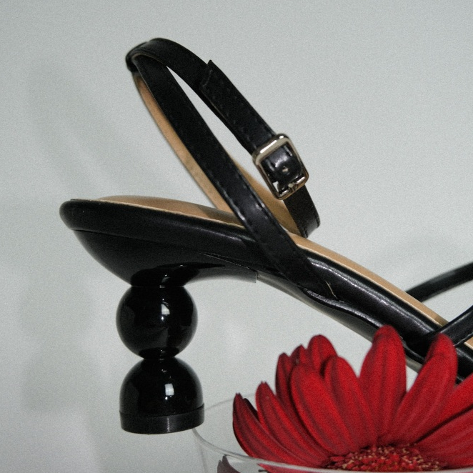 Bella Heel