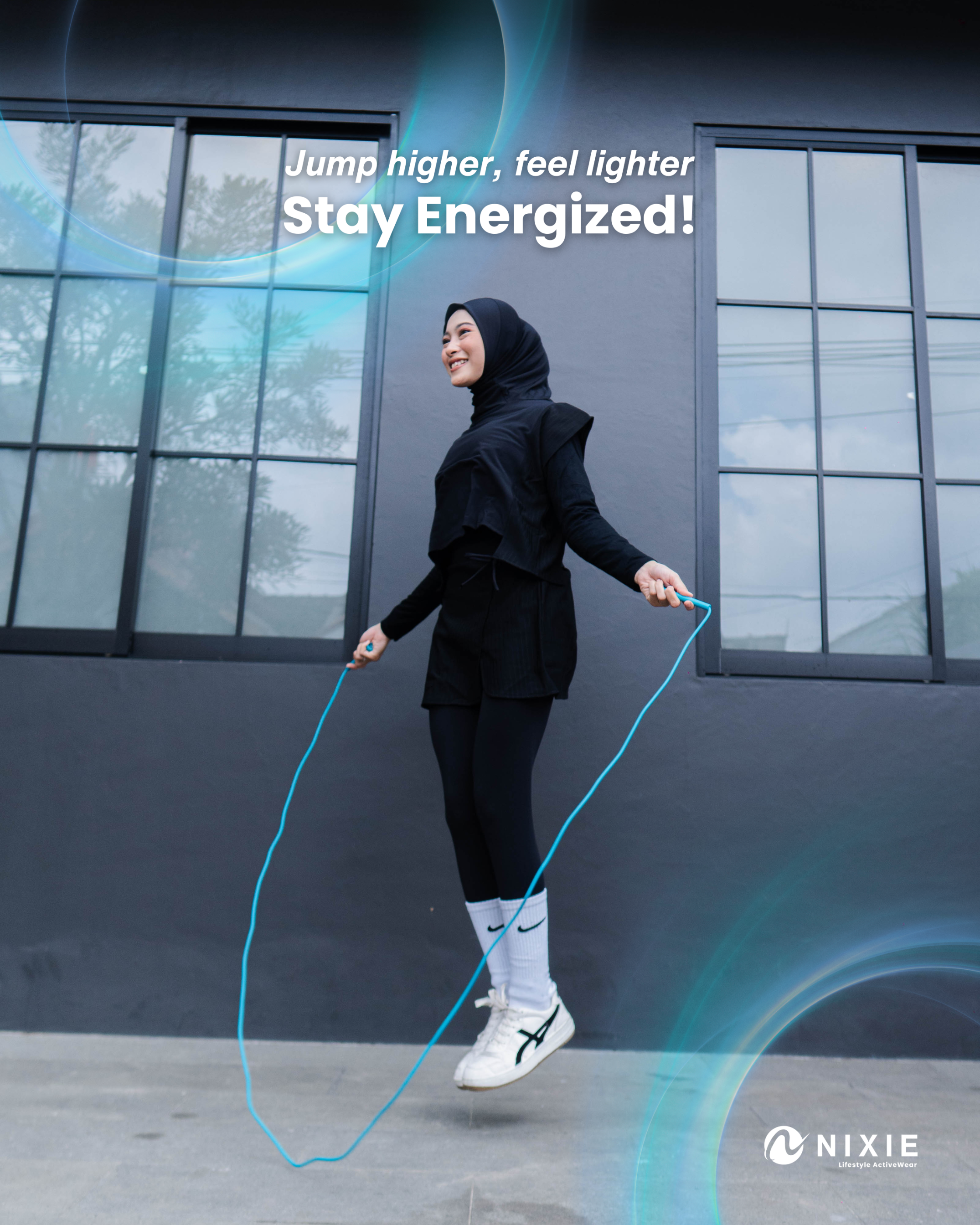 Serena Motion Fit Black – One Set (Vest Hijab dan Legging Rok)