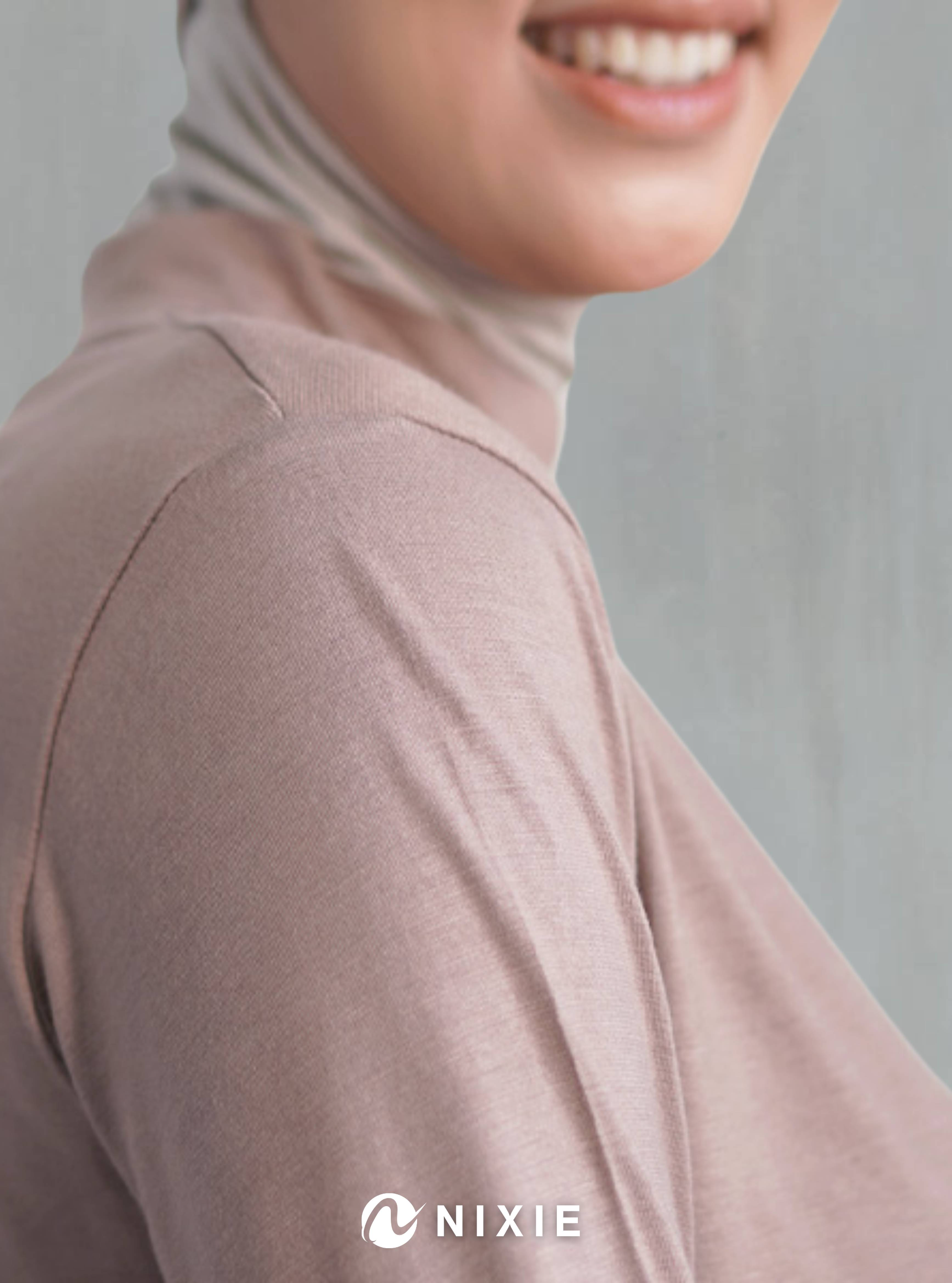 Basic Top Inner Khaki by Nixie Active