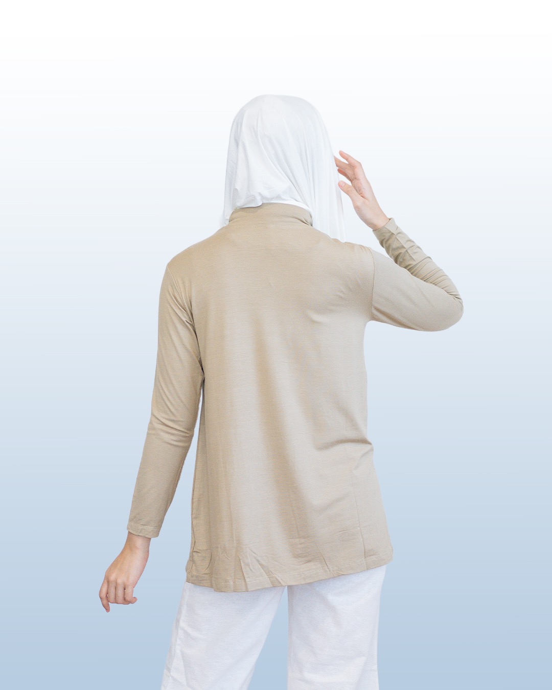 Basic Top Inner Khaki by Nixie Active