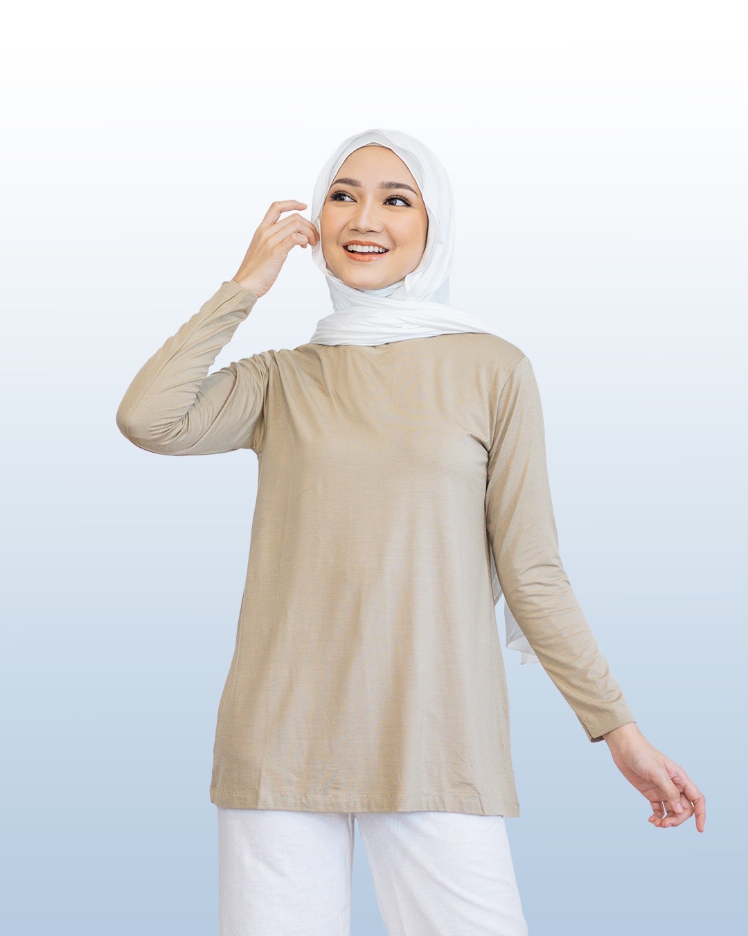 Basic Top Inner Khaki by Nixie Active