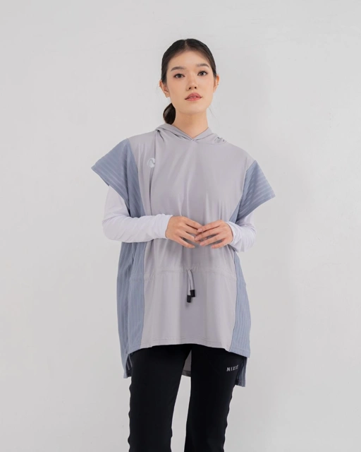 Image of Zerra Vest Hoodie by Nixie Active