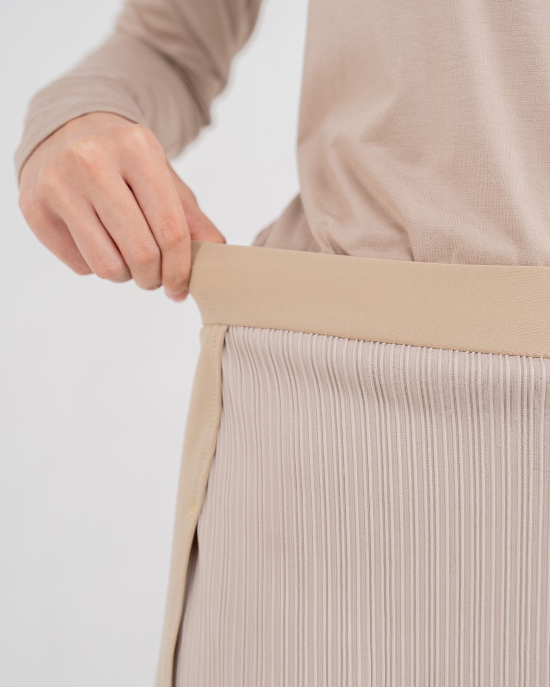 Dria Skirted Legging - Latte
