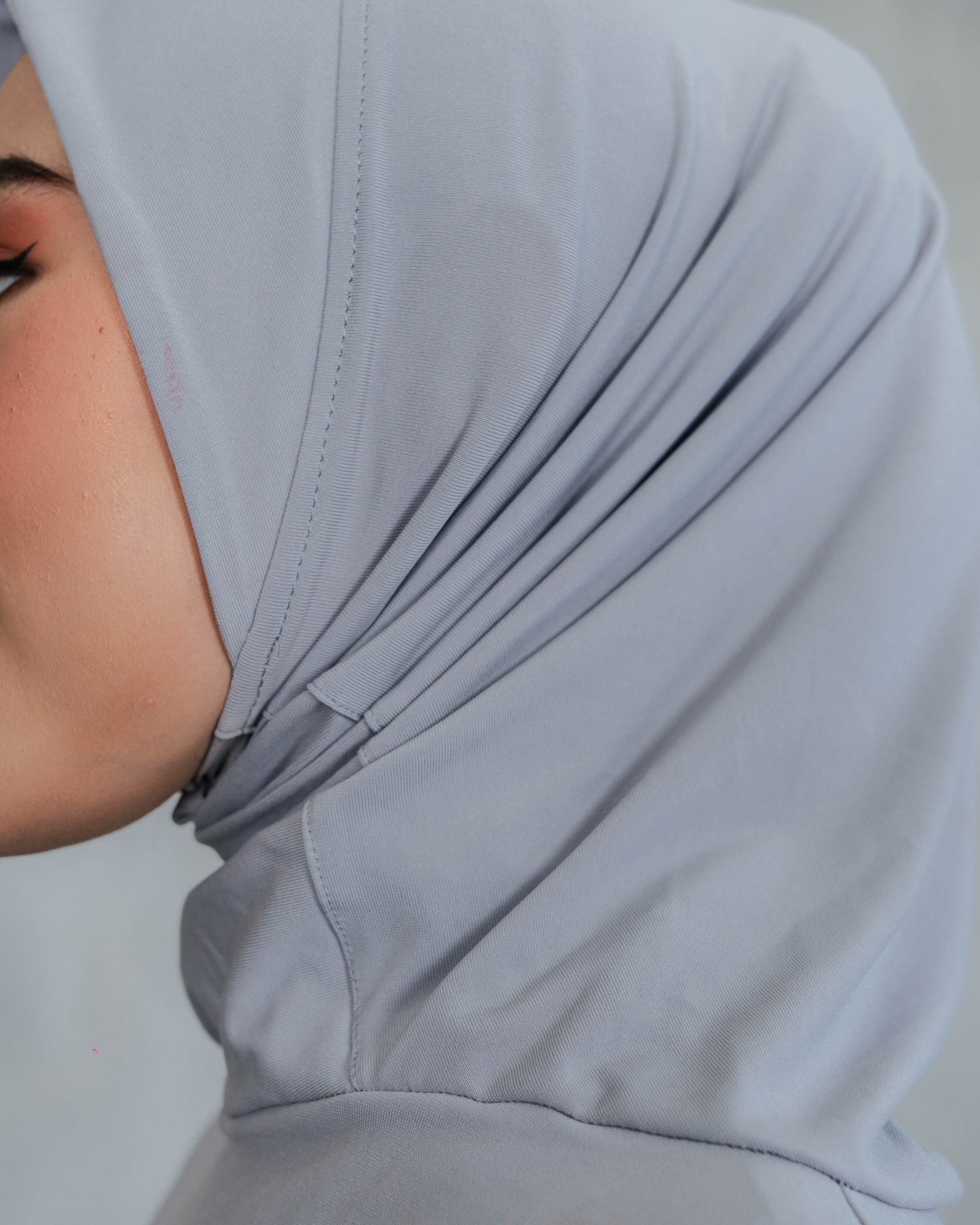 Serena Motion Fit Grey Soft Blue – One Set (Vest Hijab dan Legging Rok)